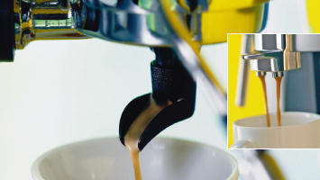 Ausguss einer Kaffeemaschine